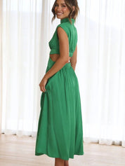 Jolijn | Elegante maxi jurk in de kleur Groen voor dames in stijl ideaal voor de herfst.