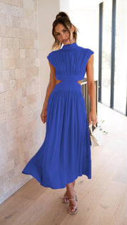 Jolijn | Elegante maxi jurk in de kleur Donkerblauw voor dames in stijl ideaal voor de herfst.