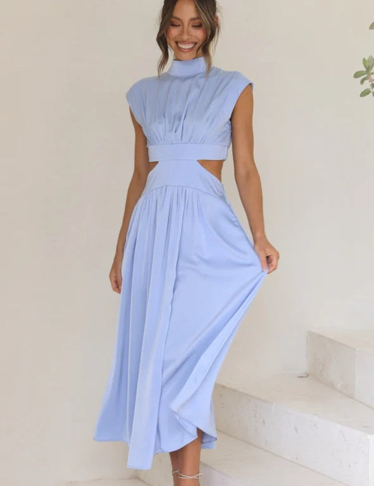 Jolijn | Elegante maxi jurk in de kleur Lichtblauw voor dames in stijl ideaal voor de herfst.