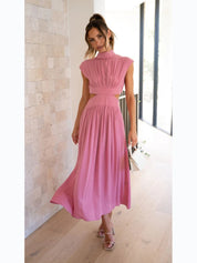 Jolijn | Elegante maxi jurk in de kleur Roze voor dames in stijl ideaal voor de herfst.