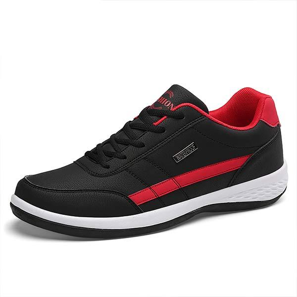 Joost | Ultralichte heren sneakers in de kleur Zwart voor heren in Smart-casual stijl geschikt voor alle seizoenen.