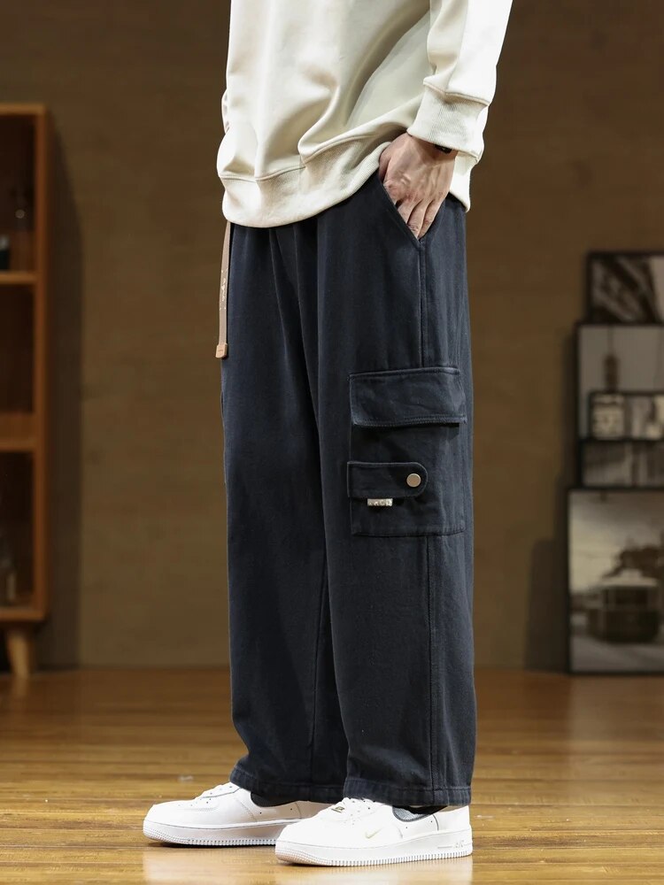 Jordi | Cargo Broek voor de Herfst in de kleur Zwart voor heren in Outdoor stijl ideaal voor de herfst.