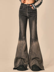 Josephine | Vintage uitlopende denim jeans voor vrouwen in de kleur Zwart voor dames in Heritage stijl geschikt voor alle seizoenen.
