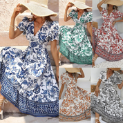 Julia | Stijlvolle Bloemenjurk in de kleur Blauw voor dames in stijl ideaal voor de zomer.