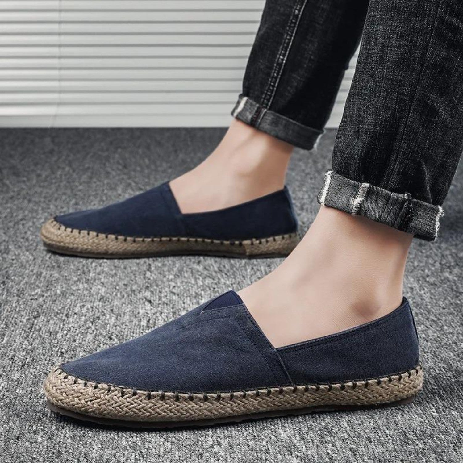 Karin | Moccasins stijl espadrilles in contrasterende canvas stof in de kleur Blauw voor dames in Beach stijl ideaal voor de zomer.