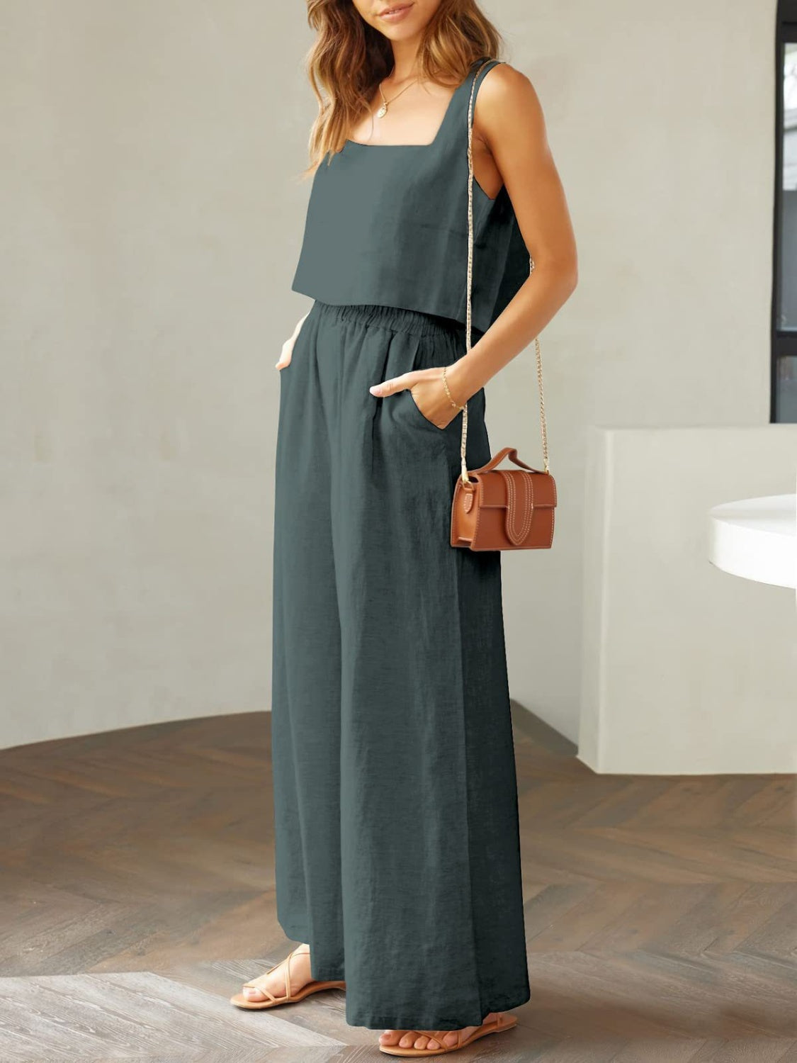Katrien | Wijde pantalonset in de kleur Zwart voor dames in Formal stijl ideaal voor de zomer.