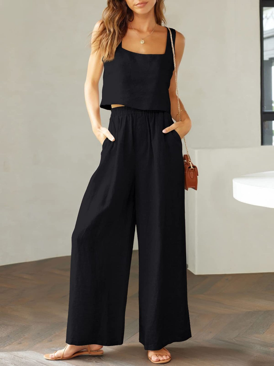 Katrien | Wijde pantalonset in de kleur Zwart voor dames in Formal stijl ideaal voor de zomer.
