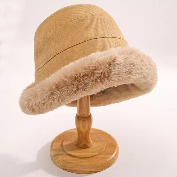 Klara | Klassiek & stijlvol winter vissershoedje in de kleur Caramel voor dames in Heritage stijl ideaal voor de winter