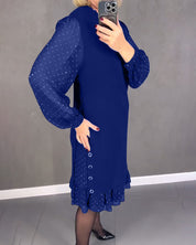 Langarmige elegante jurk met stippen in de kleur Zwart voor dames in stijl ideaal voor de herfst.