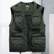Tactisch vest, speciaal ontworpen voor avonturiers die stijl en functionaliteit waarderen. Biedt ultiem gemak, efficiënte opbergruimte en verbeterde veiligheidsfuncties voor comfort en voorbereiding in elke outdoor situatie.