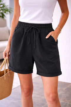High-waisted shorts met zakken