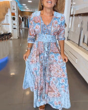 Leuke V-hals Jurk met print en A-lijn in de kleur Blauw voor dames in stijl ideaal voor de lente.