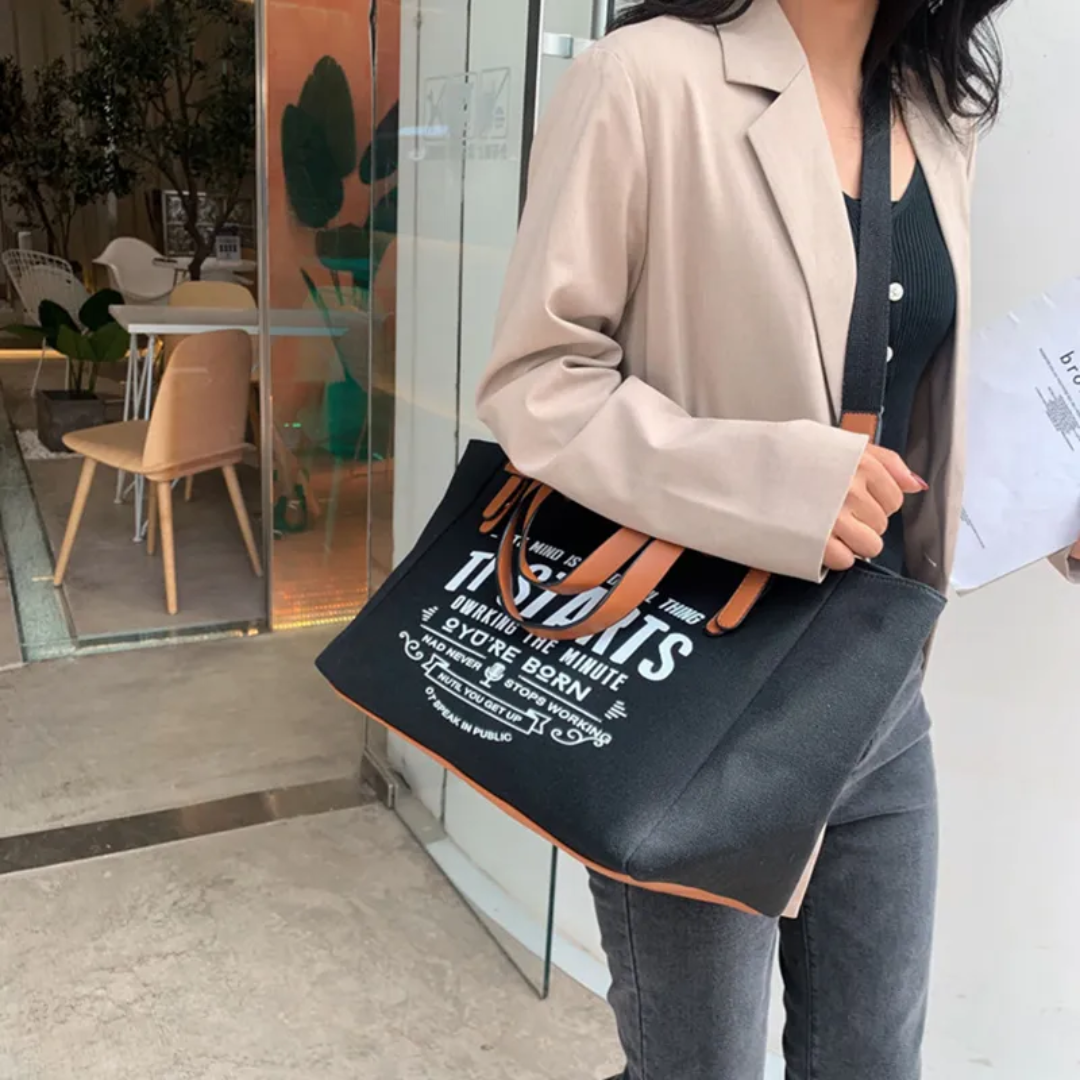 Lexie Grote Draagtas | Casual & Trendy in de kleur Blauw voor dames in stijl geschikt voor alle seizoenen.