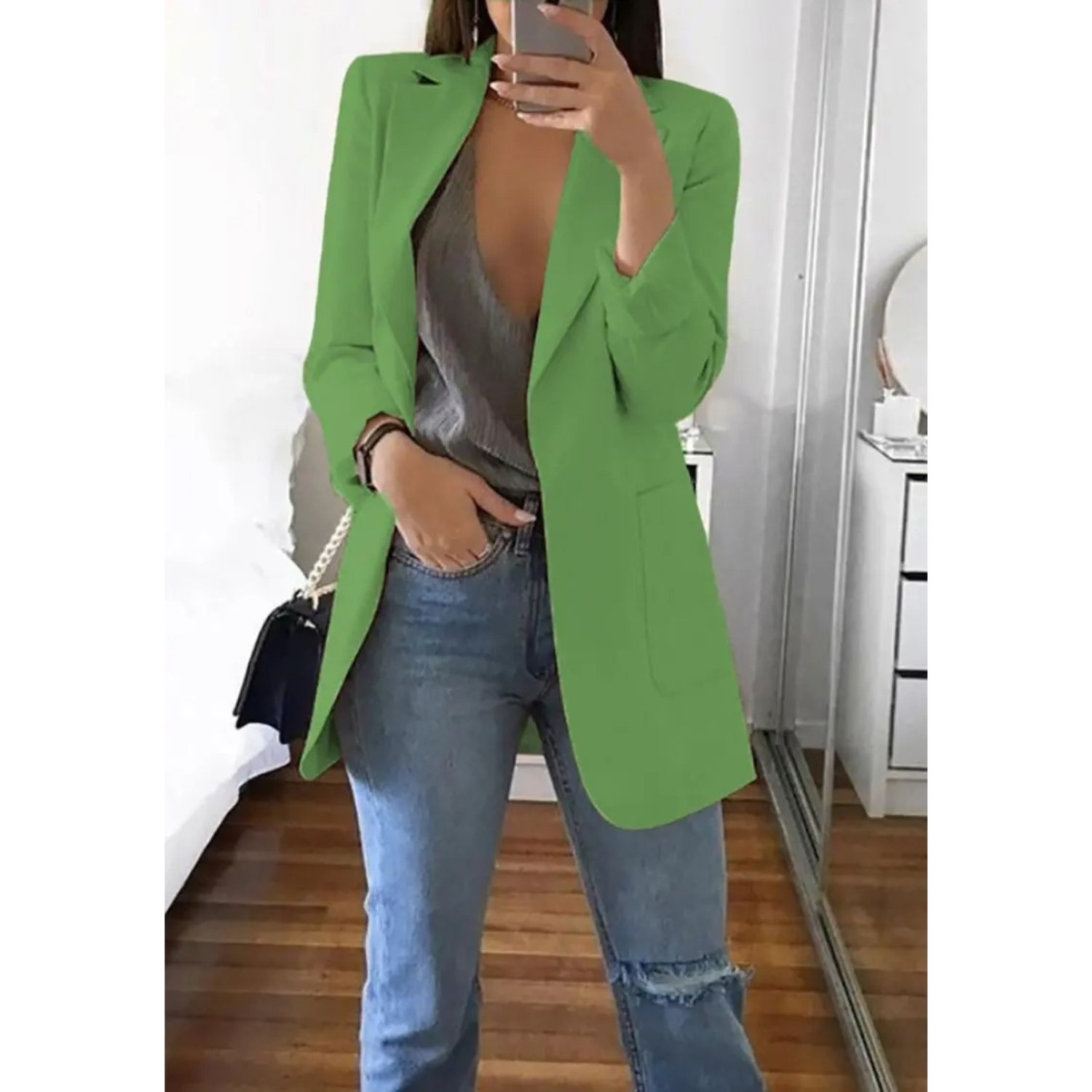 Lisa | Lange blazer voor dames in de kleur Lichtgroen voor dames in Formal stijl geschikt voor alle seizoenen.