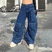 Liv | Wijde Pijpen Jeans met Distressed Details in de kleur Blauw voor dames in stijl geschikt voor alle seizoenen.