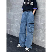 Liv | Wijde Pijpen Jeans met Distressed Details in de kleur Lichtblauw voor dames in stijl geschikt voor alle seizoenen.