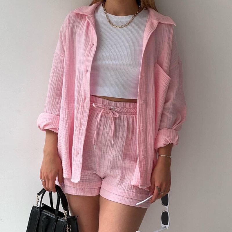 Dit veelzijdige vest is ideaal voor het voorjaar en de zomer. Gemaakt van zacht katoen en verkrijgbaar in diverse kleuren en maten.