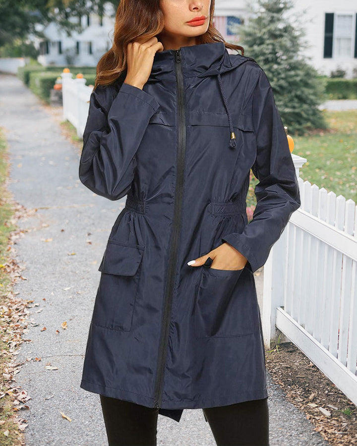 Loes | Waterdichte herfstjas in stijl in de kleur Grijs voor dames in Outdoor stijl ideaal voor de herfst.