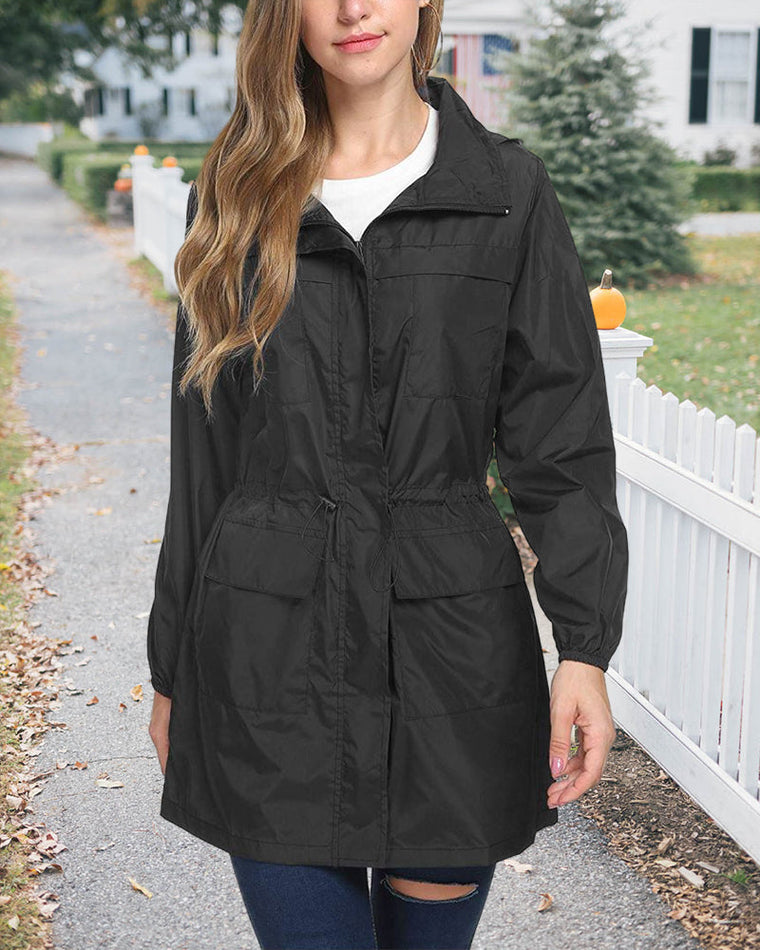 Loes | Waterdichte herfstjas in stijl in de kleur Zwart voor dames in Outdoor stijl ideaal voor de herfst.