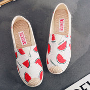 Loïs | Platte canvas espadrilles met boheemse print in de kleur Wit/Rood voor dames in Beach stijl ideaal voor de zomer.