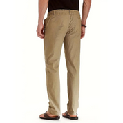 Loose fit broek met elastische band in de kleur Marineblauw voor dames in stijl geschikt voor alle seizoenen.