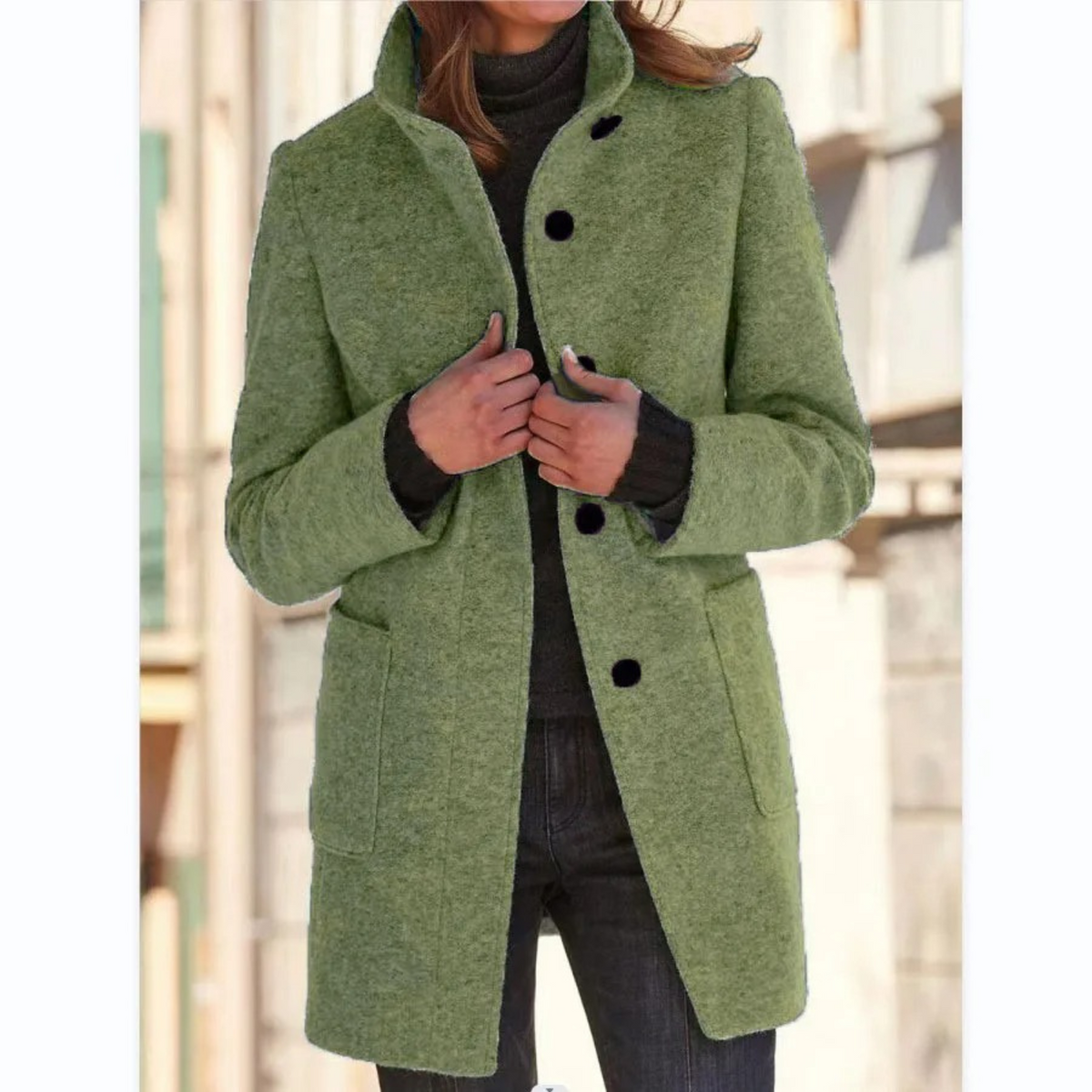 Lotte | Winddichte damesmantel met opstaande kraag in de kleur Groen voor dames in Outdoor stijl ideaal voor de herfst.