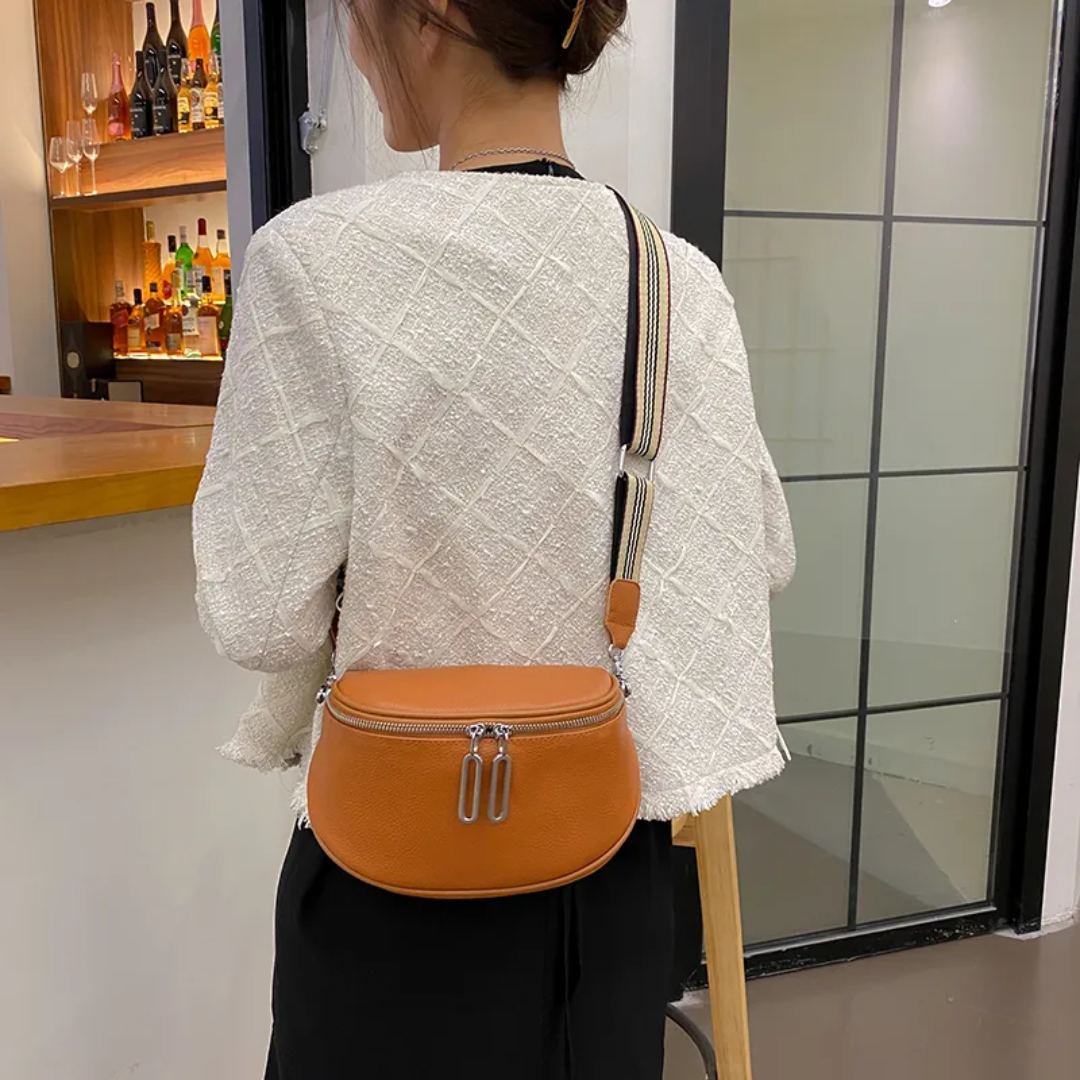 Lucy Leren Zadeltas | Schattig en trendy in de kleur Oranje voor dames in stijl geschikt voor alle seizoenen.