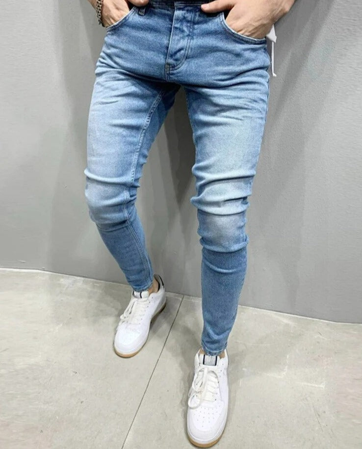 Luke | Slim fit spijkerbroek voor heren in de kleur Lichtblauw voor heren in Formal stijl ideaal voor de herfst.