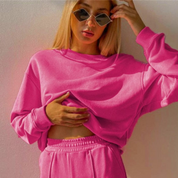 Lulu | Luxe 2-delig Joggingspak voor dames in de kleur Roze voor dames in Lounge stijl ideaal voor de winter