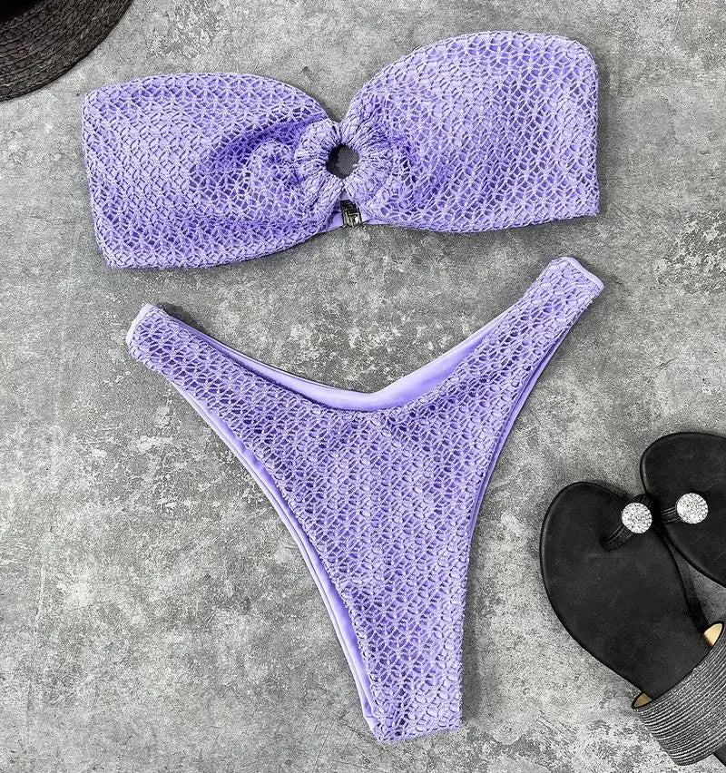 Luna | Trendy & sexy strapless bikini in de kleur Zwart voor dames in Beach stijl ideaal voor de zomer.