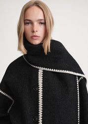 Merino | Luxe wollen jas met sjaal voor vrouwen in de kleur Zwart/Wit voor dames in Heritage stijl ideaal voor de winter