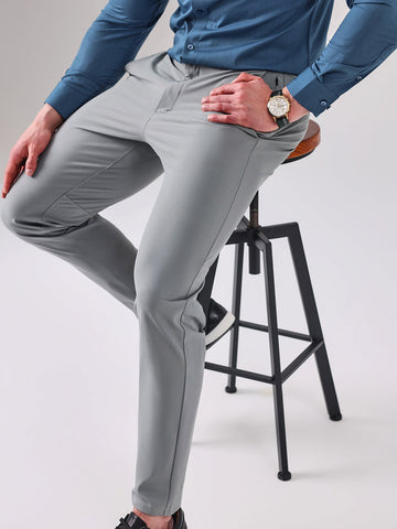 Mike | Slanke broek in de kleur Grijs voor heren in stijl geschikt voor alle seizoenen.