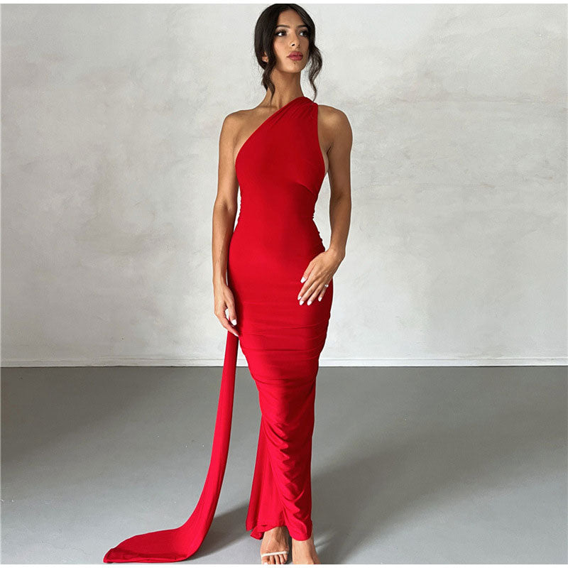 Mila | Mouwloze jurk met open rug voor vrouwen in de kleur Rood voor dames in stijl ideaal voor de lente.
