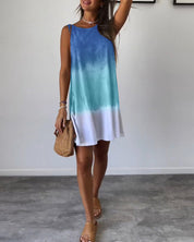 Mouwloze Vrijetijdsjurk in de kleur Blauw voor dames in stijl ideaal voor de zomer.