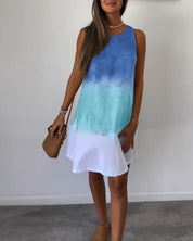 Mouwloze Vrijetijdsjurk in de kleur Grijs voor dames in stijl ideaal voor de zomer.