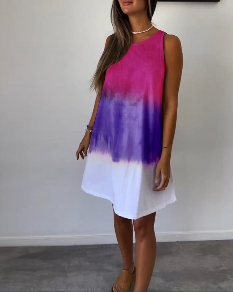 Mouwloze Vrijetijdsjurk in de kleur Grijs voor dames in stijl ideaal voor de zomer.