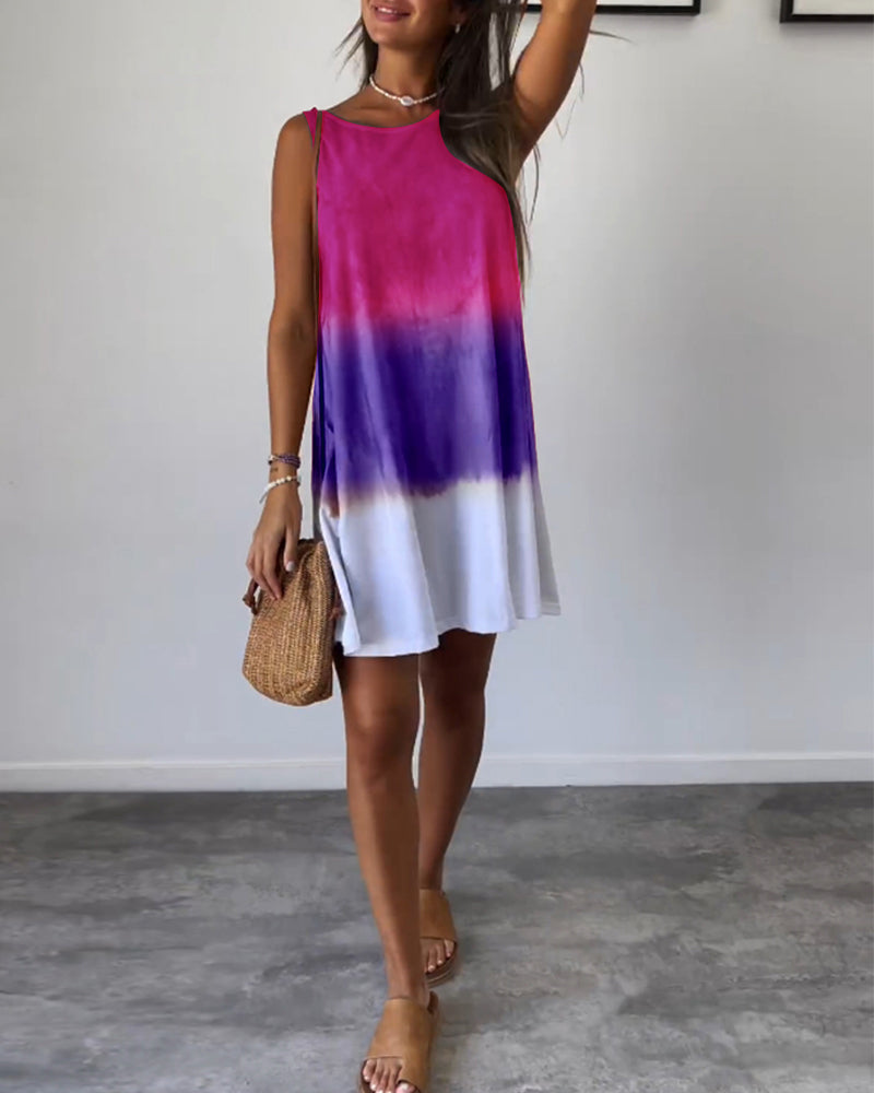 Mouwloze Vrijetijdsjurk in de kleur Donkerroze voor dames in stijl ideaal voor de zomer.