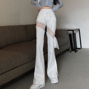 Natalia | Stijlvolle Punk Uitlopende Broek met Kant in de kleur Wit voor dames in Streetwear stijl ideaal voor de lente.