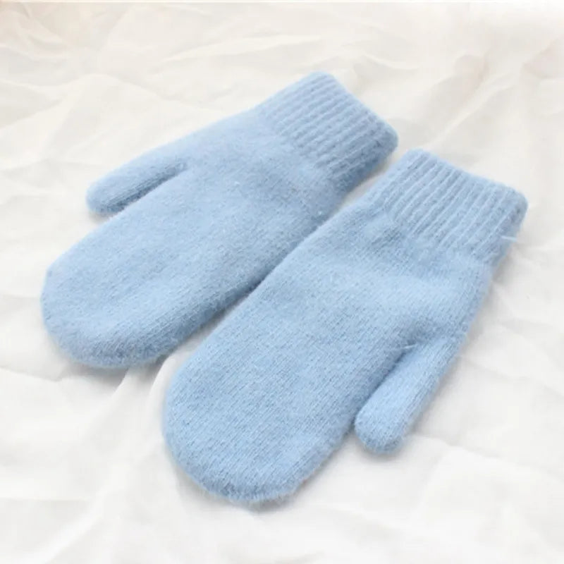 Nessa | Warme & stijlvolle pluche wanten in de kleur Blauw voor dames in Lounge stijl ideaal voor de winter