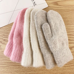 Nessa | Warme & stijlvolle pluche wanten in de kleur Blauw voor dames in Lounge stijl ideaal voor de winter