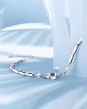 Nina | Armband Soul Sister Hart in de kleur Zilver voor dames in stijl geschikt voor alle seizoenen.