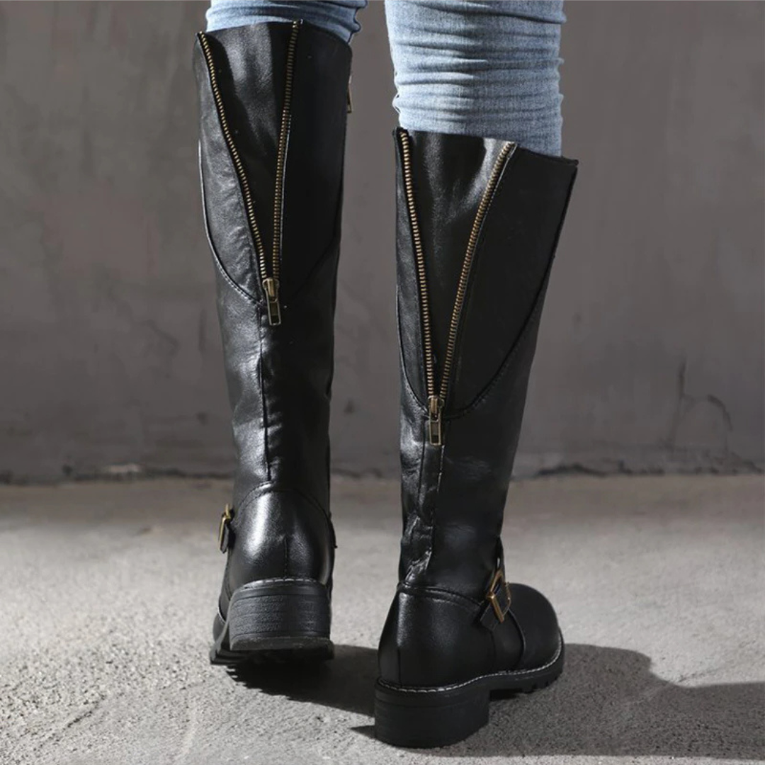 Nina | Dames mid-kalf laarzen met gesp in de kleur 35 voor dames in stijl ideaal voor de herfst.