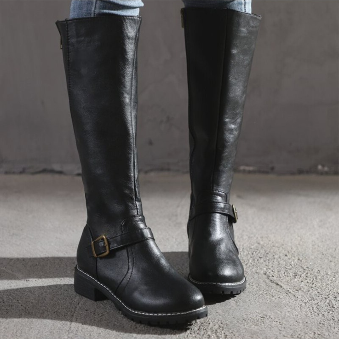 Nina | Dames mid-kalf laarzen met gesp in de kleur 35 voor dames in stijl ideaal voor de herfst.