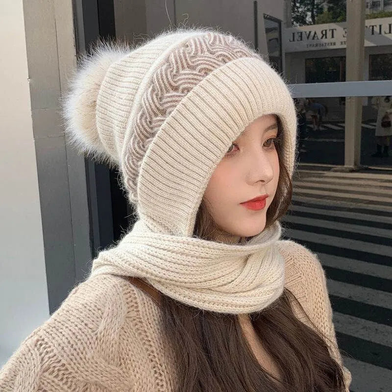 Nina | Warme & trendy winterset in de kleur Beige voor dames in Lounge stijl ideaal voor de winter