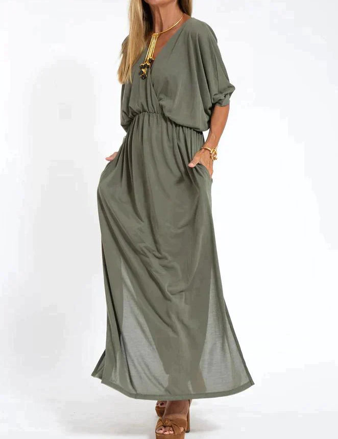 Nina | Zwarte elegante maxi-jurk in de kleur Legergroen voor dames in stijl ideaal voor de herfst.