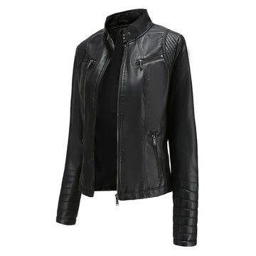 Noa | Stijlvolle leren jas in de kleur Zwart voor dames in stijl ideaal voor de herfst.