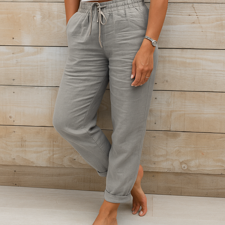 Luxe linnen damesbroek - ideaal voor een trendy en comfortabele look. Gemaakt van hoogwaardige linnen stof met een moderne snit voor tijdloze elegantie.