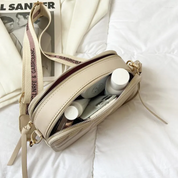 Norrine Crossbody Tas | Modieus & Veelzijdig in de kleur Wit voor dames in stijl geschikt voor alle seizoenen.
