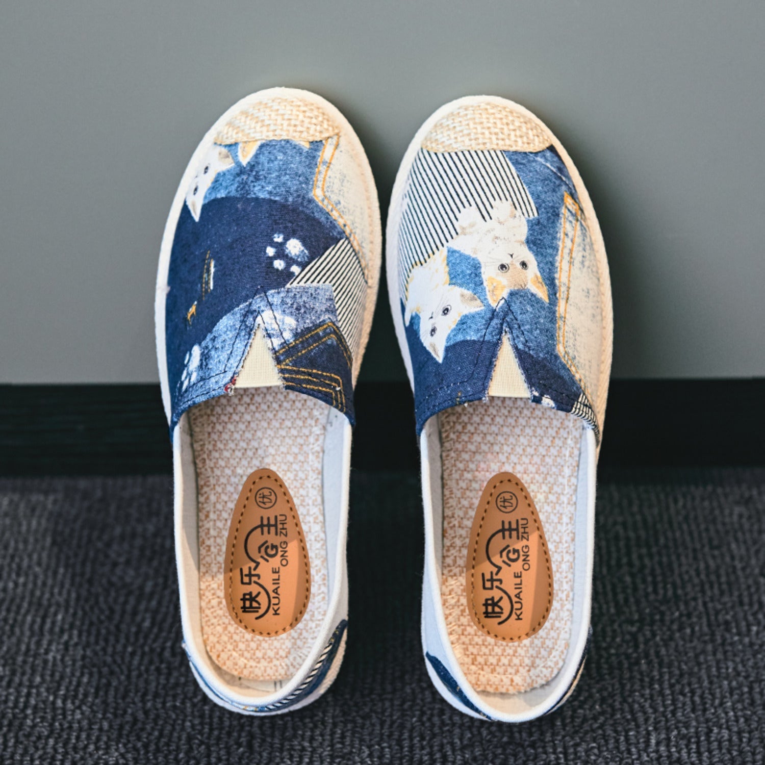 Nova | Bohemian canvas espadrilles met vintage print in de kleur Blauw voor dames in Beach stijl ideaal voor de zomer.
