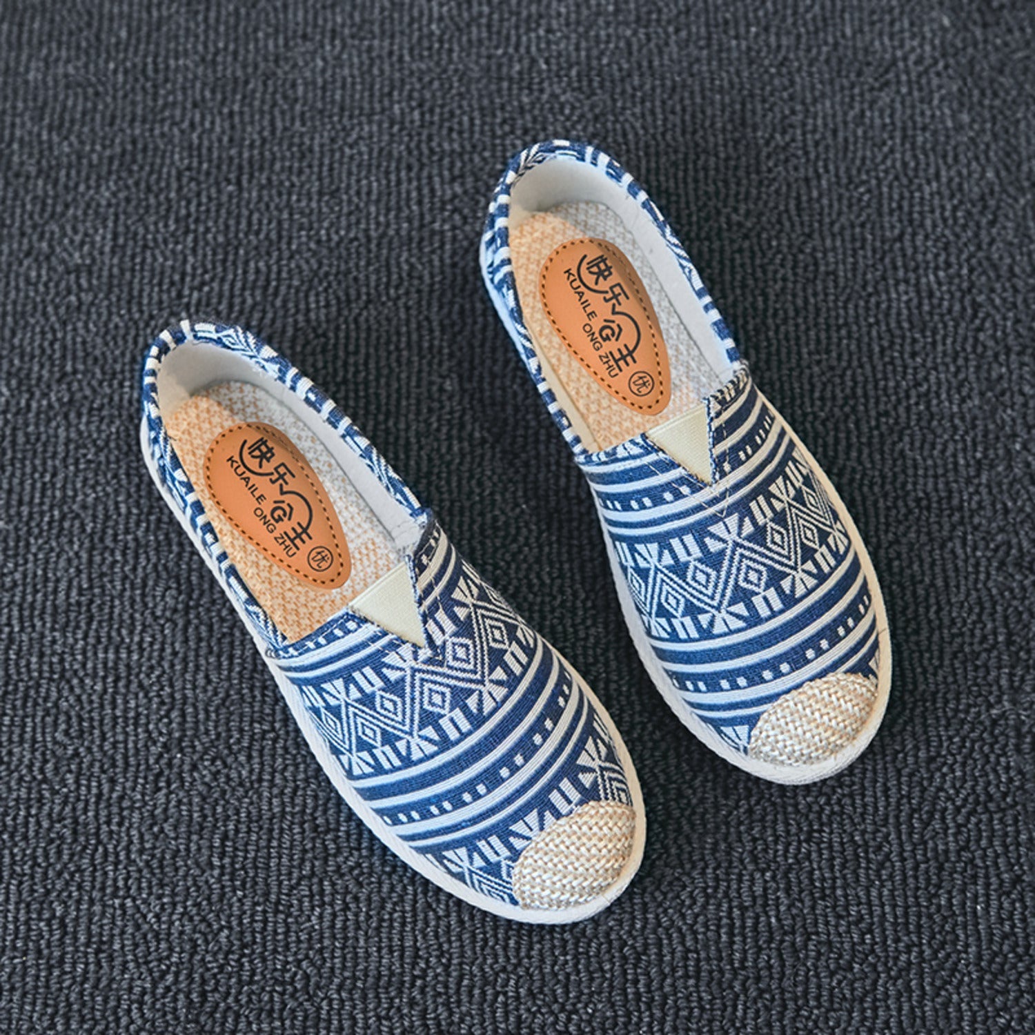 Blauw voor dames in Beach stijl ideaal voor de zomer.